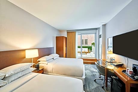 Double Room with Two Double Beds and Patio