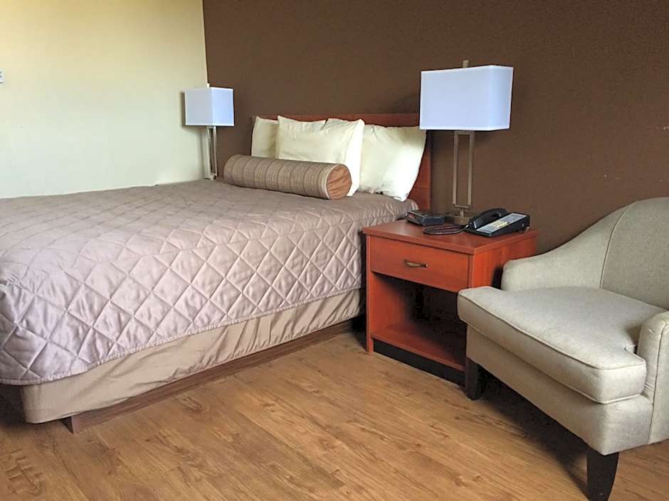 Coastal Inn Champlain