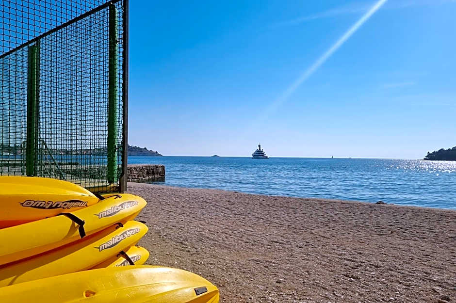 Porton Nature Hideouts