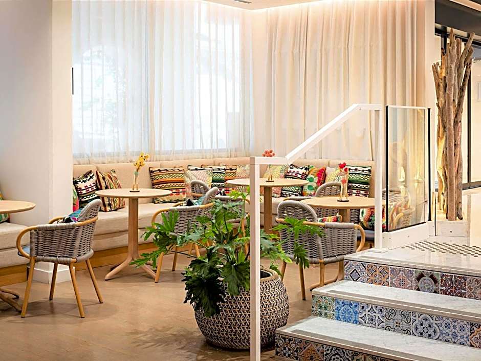 Hotel Croisette Beach Cannes - MGallery