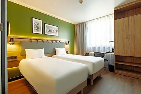 Standard Room - 2 Single Beds