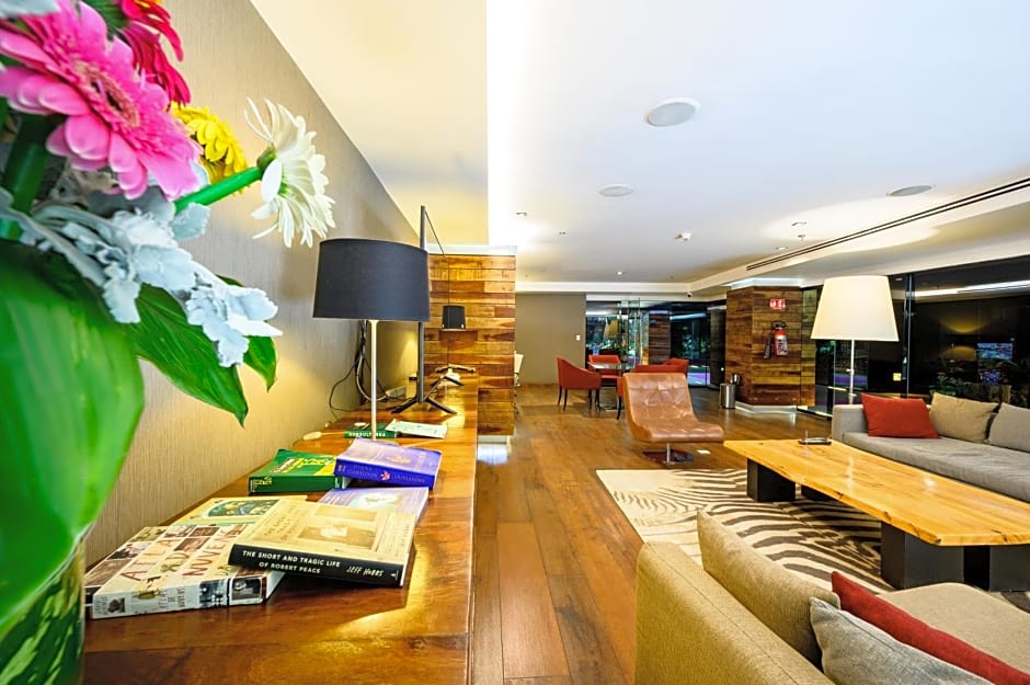Las Suites Campos Eliseos