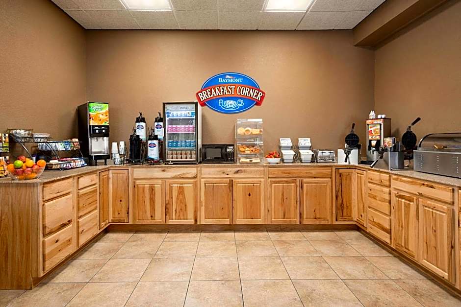 Baymont by Wyndham Mandan Bismarck Area