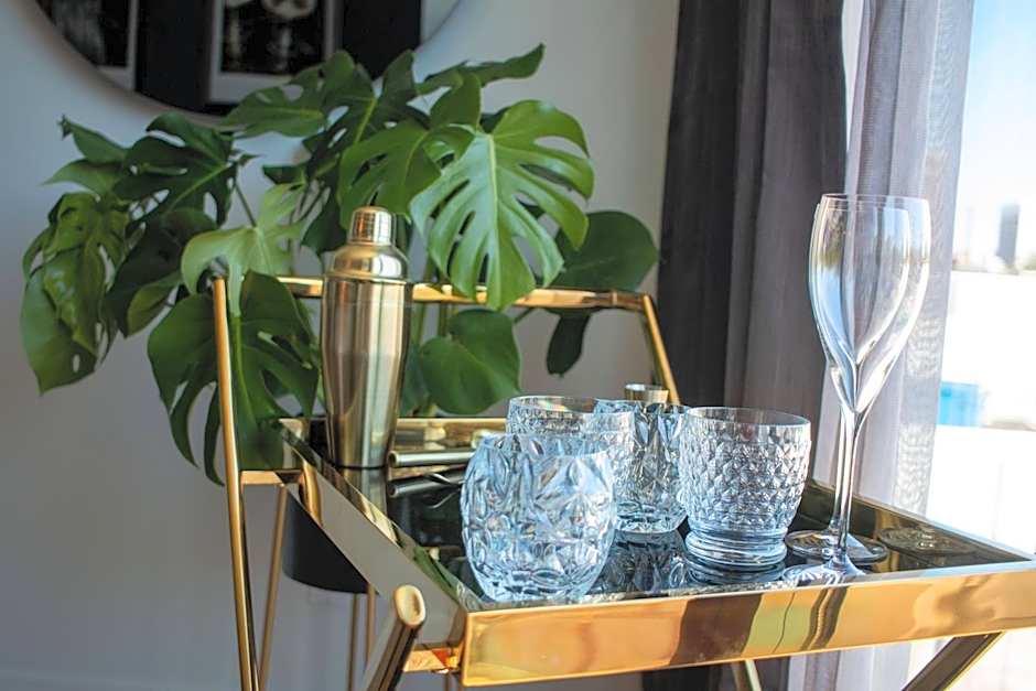 The ENGLiSH Hotel, Las Vegas, a Tribute Portfolio Hotel