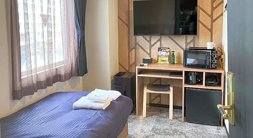HOTEL LiVEMAX  BUDGET NAHA MATSUYAMA