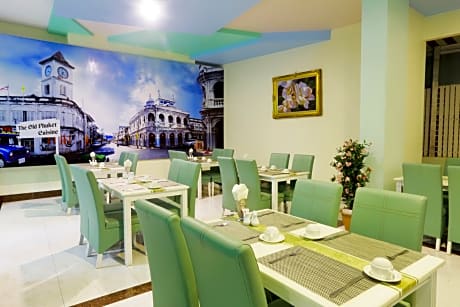 Add Plus Hotel and Spa