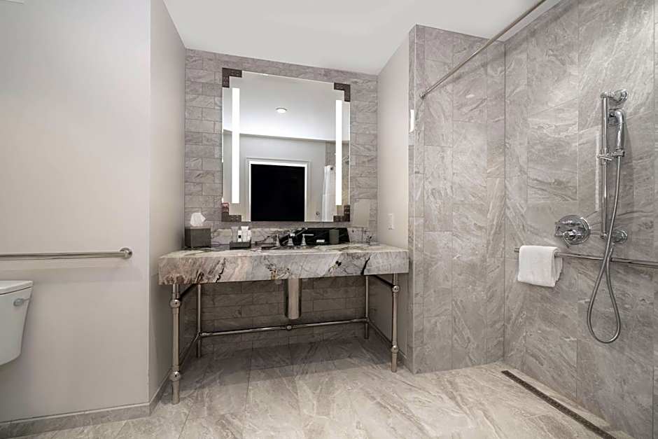 JW Marriott Savannah Plant Riverside District