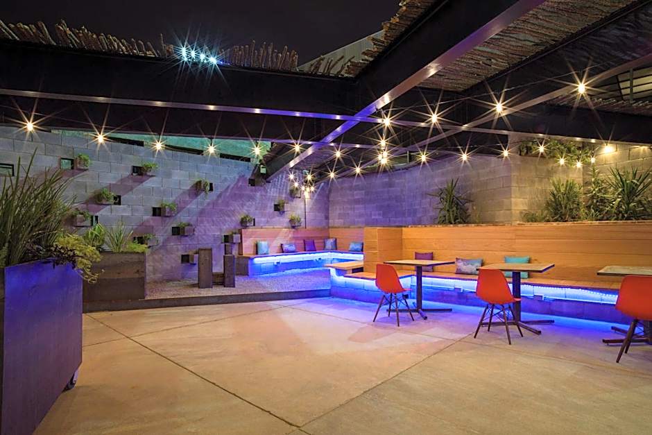 Aloft El Paso Downtown