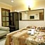 Penarak Bamboo Beach Motel