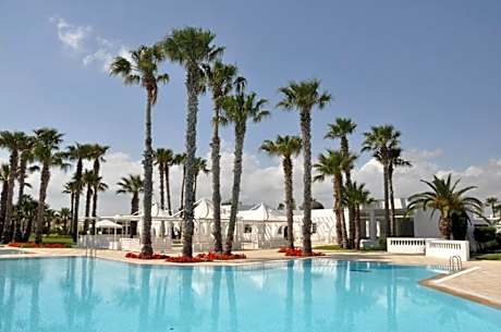Ain Meriem Beach Hotel
