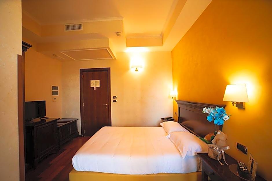 Hotel Teocrito