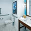 Compass Hotel Naples