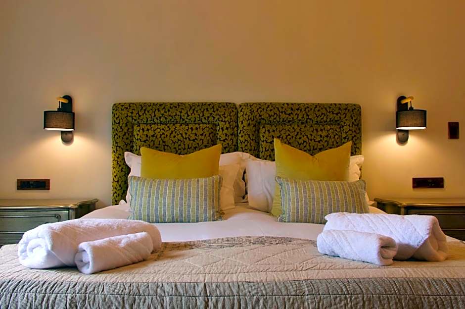 Shaloha Guesthouse on Supertubes