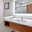 La Quinta Inn & Suites by Wyndham Jackson/Cape Girardeau