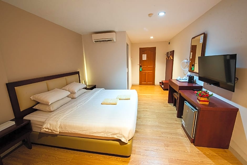 Lovina Inn Penuin Hotel