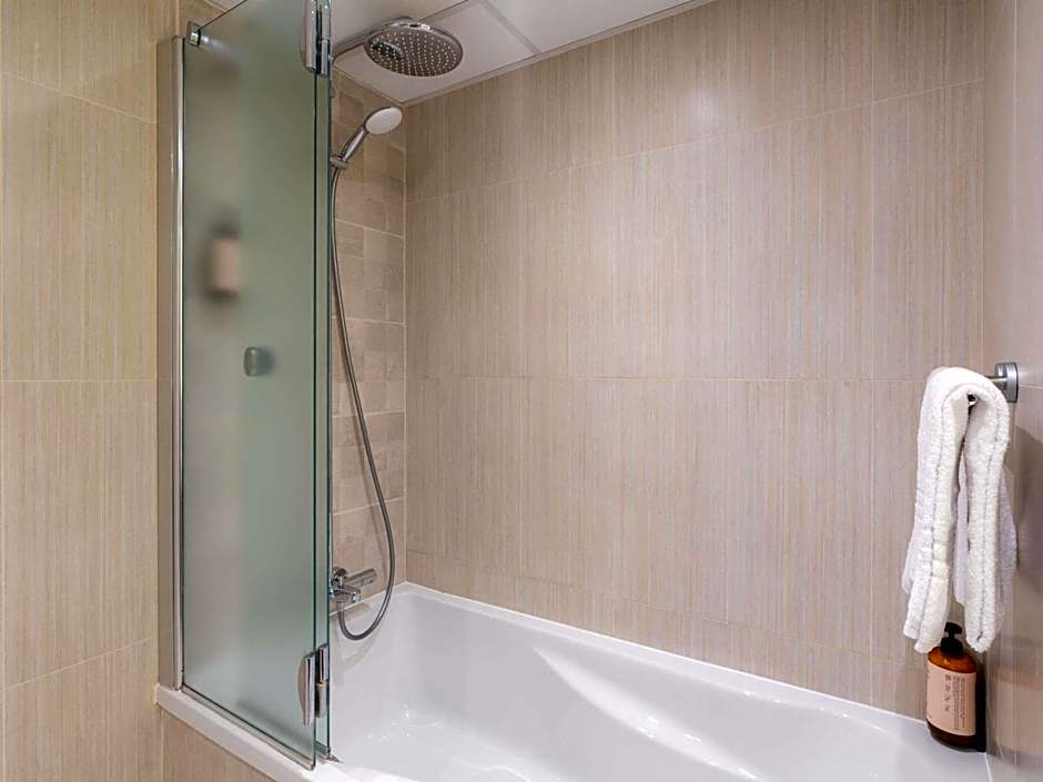 Mercure Paris Ivry Quai De Seine