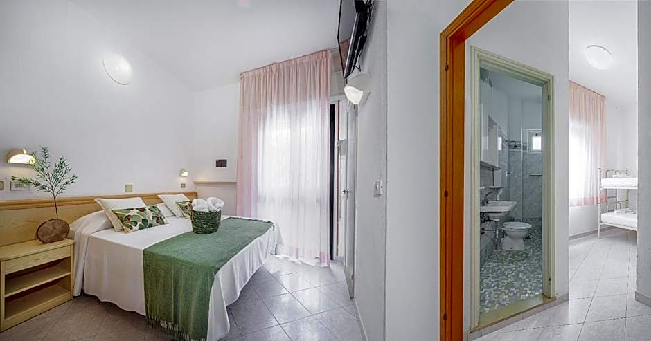 Hotel Cola Frontemare