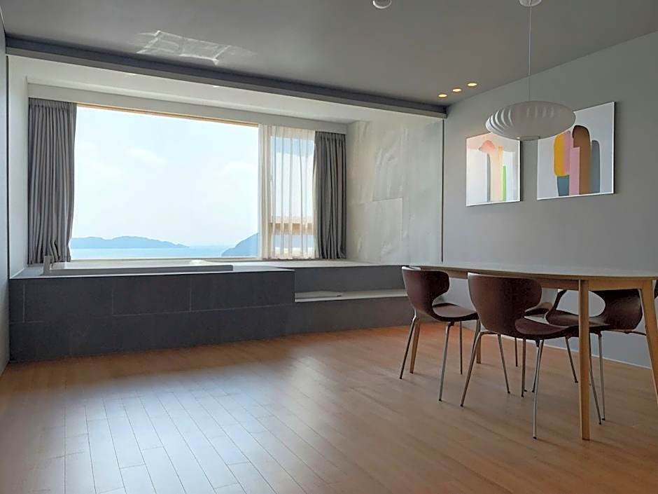 HOTEL SANGSANG & Private Sang Sang Pool Villa