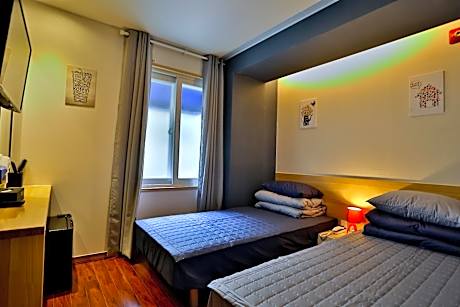 Twin Room with Private Bathroom