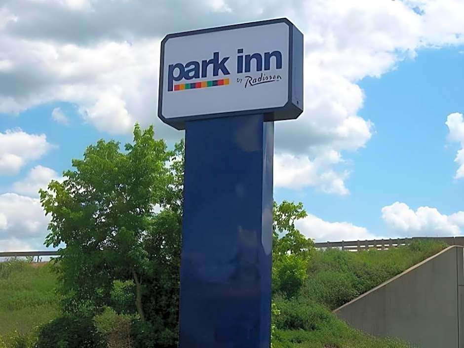 Park Inn By Radisson, Sharon, PA