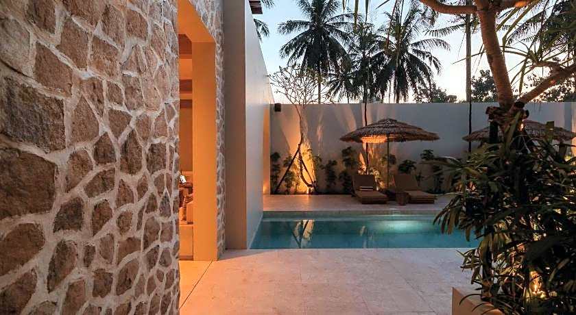 Boni Beach Lombok Hotel and Villas 