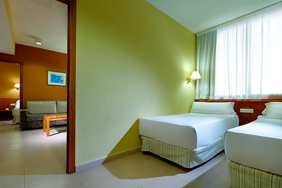 Hesperia Sant Joan Suites