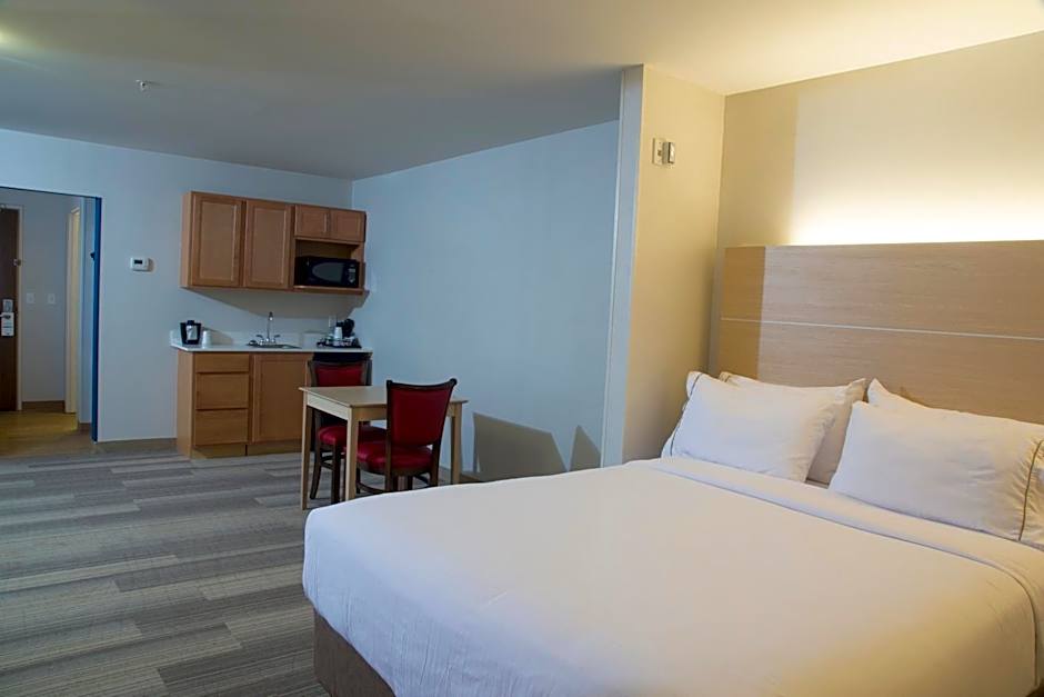 Photo 1 of 3 of 1 King Bed Suite