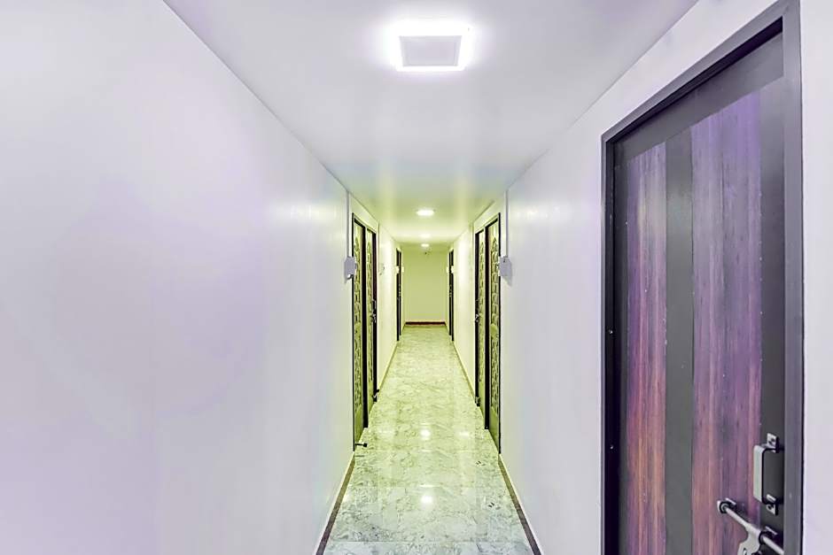 SPOT ON 69340 Hotel Nagpur – Nagpur, OH