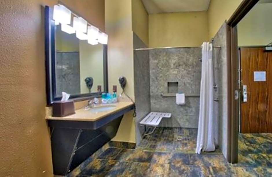Holiday Inn Express and Suites Lubbock South By IHG