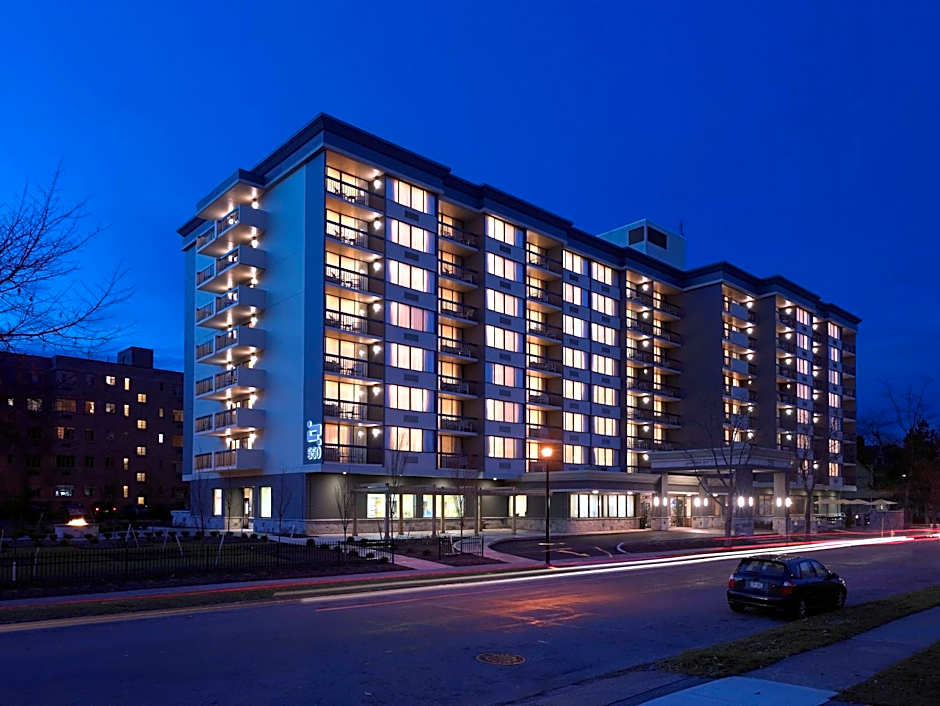 The Strathallan - A DoubleTree By Hilton