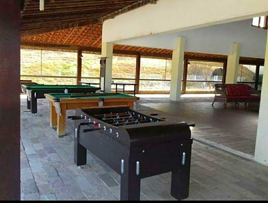 Flat no Condomínio Monte Castelo em Gravatá