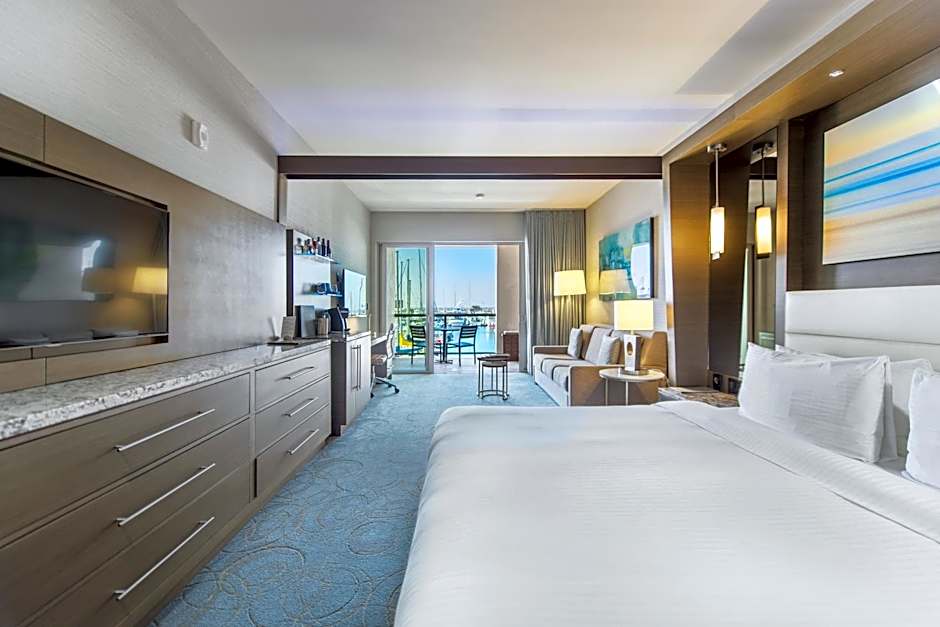 Photo 1 of 7 of Deluxe 1 King Bed Suite, Ocean View