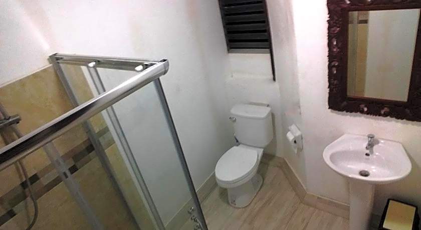 Escolta's Homey Lodge