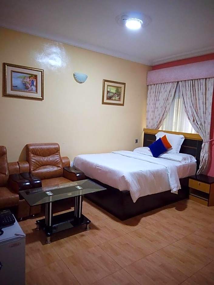 Sweet Savor Hotels & Suites