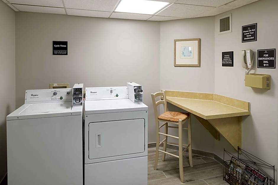 Hampton Inn By Hilton And Suites Memphis-Beale Street