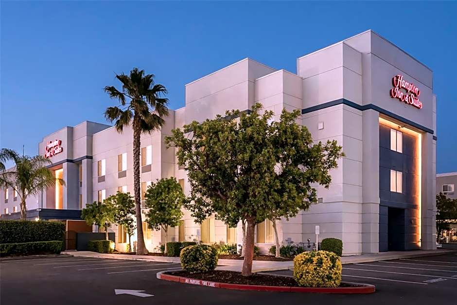 Hampton Inn By Hilton & Suites Lathrop, Ca
