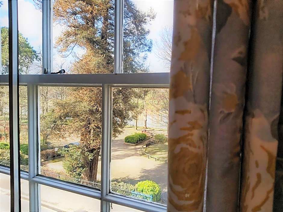 The Northwick Arms Hotel