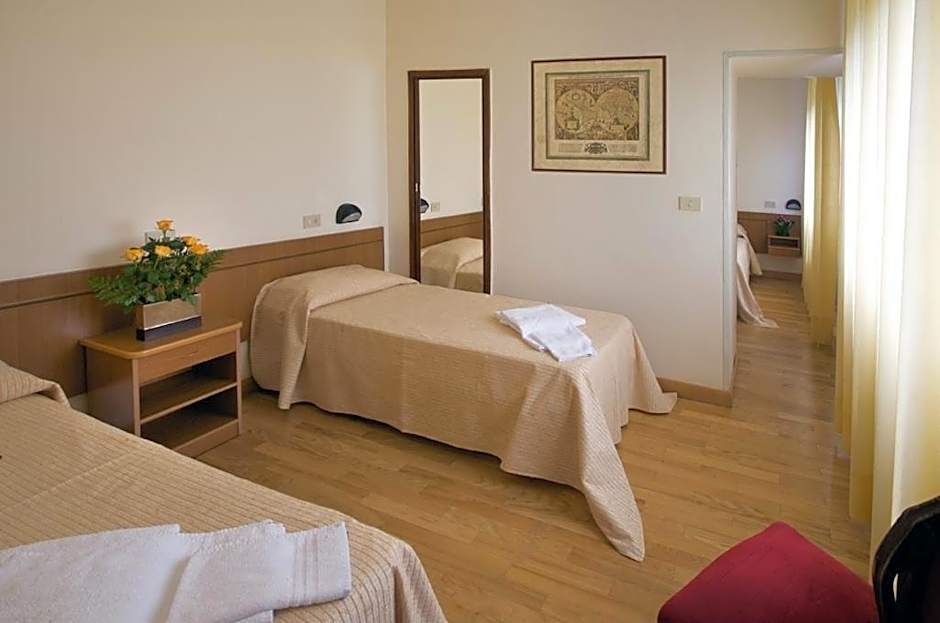 Hotel Roma