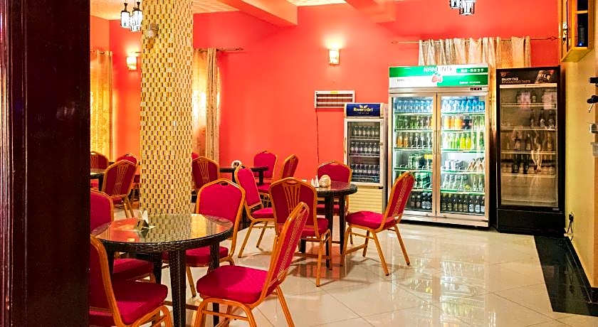 Sibyangu Standard Hotel