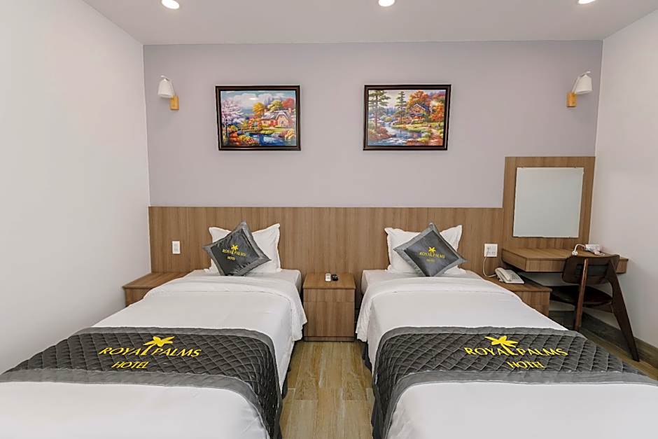 Royal Palms Hotel
