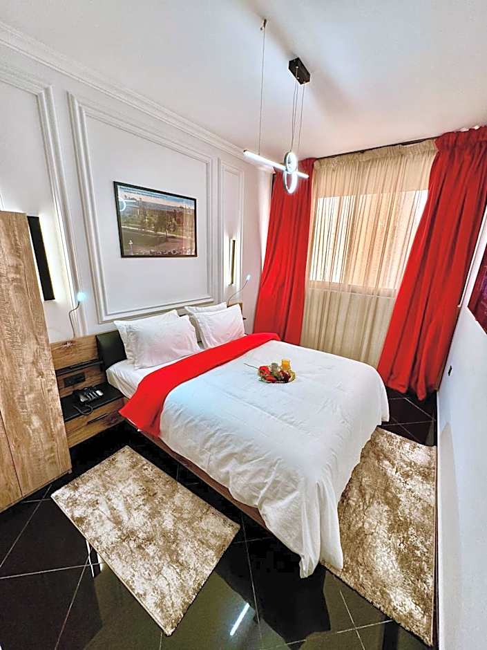 The Hotel Syracuse