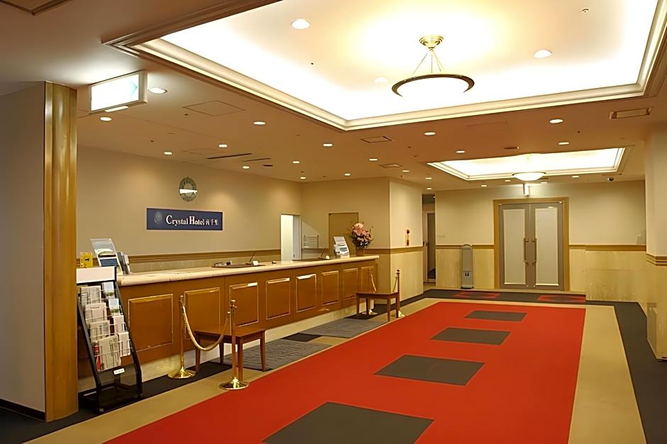 Minamisenri Crystal Hotel