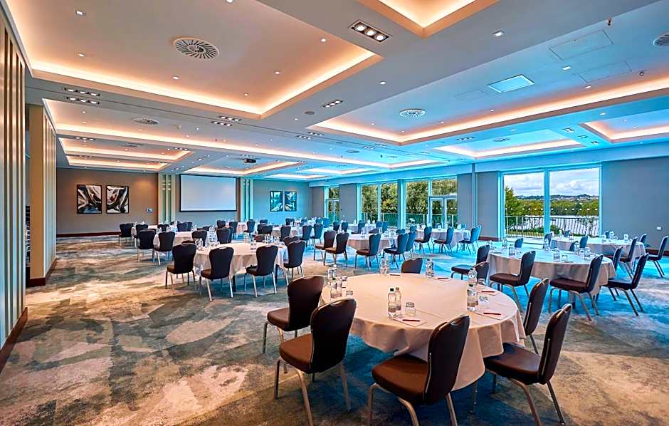 Crowne Plaza Marlow By IHG