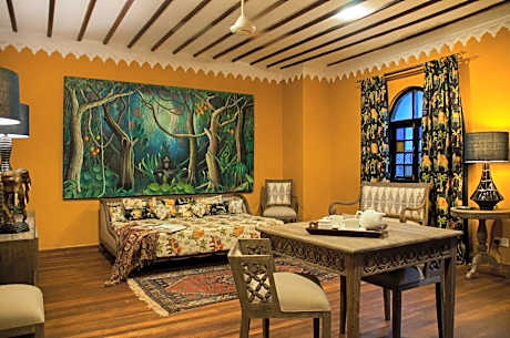 Deluxe Apartment