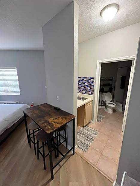 Right Direction Rentals