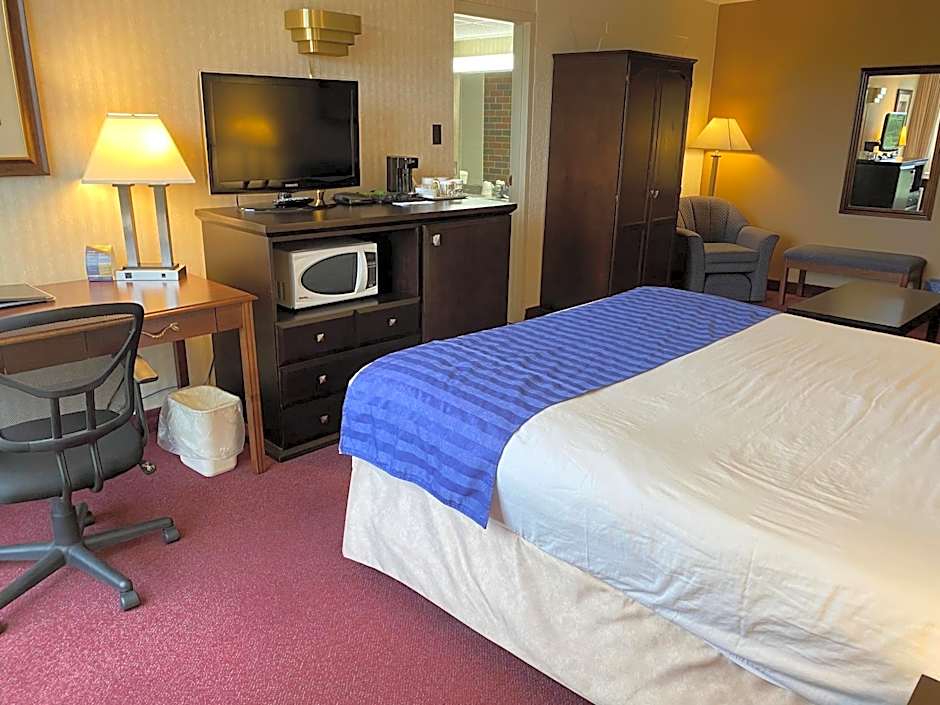 Ramada by Wyndham Lethbridge