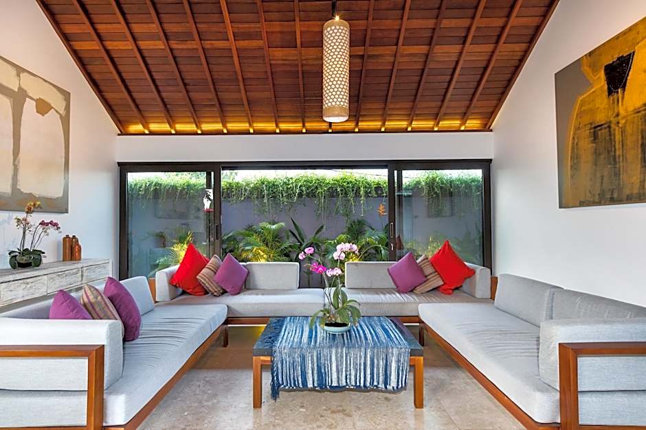 Villa Karang Berawa