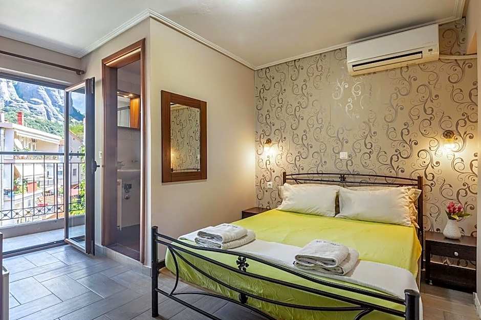 Toti Boutique Rooms