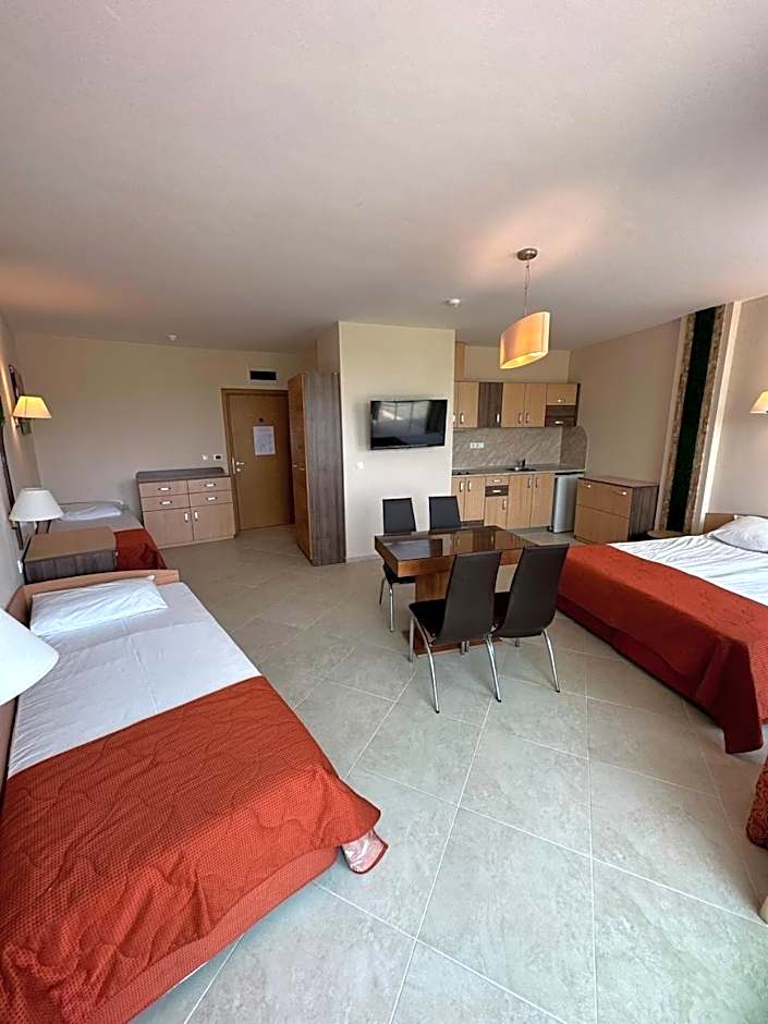 Briz Beach apartments - section B