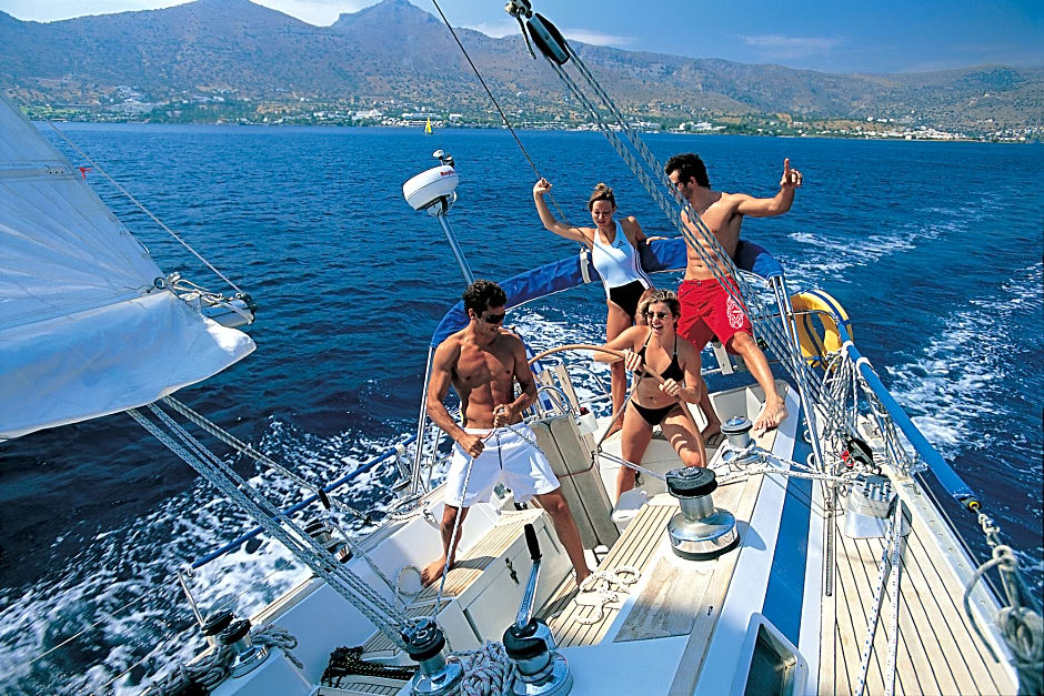 Elounda Beach Hotel & Villas, a Member of the Leading Hotels of the Wo